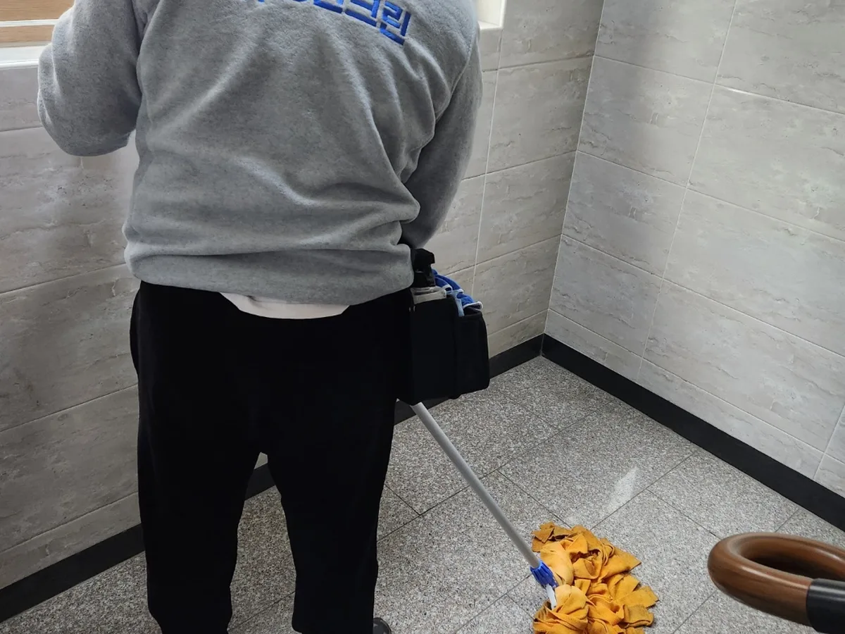 동구 범일동 건물 복도·대기 동선 야간 위생청소 사례 - 행진크린